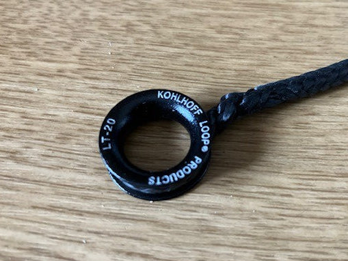 Kohlhoff LT-20 low friction ring close-up showing branding and Dyneema rope splice