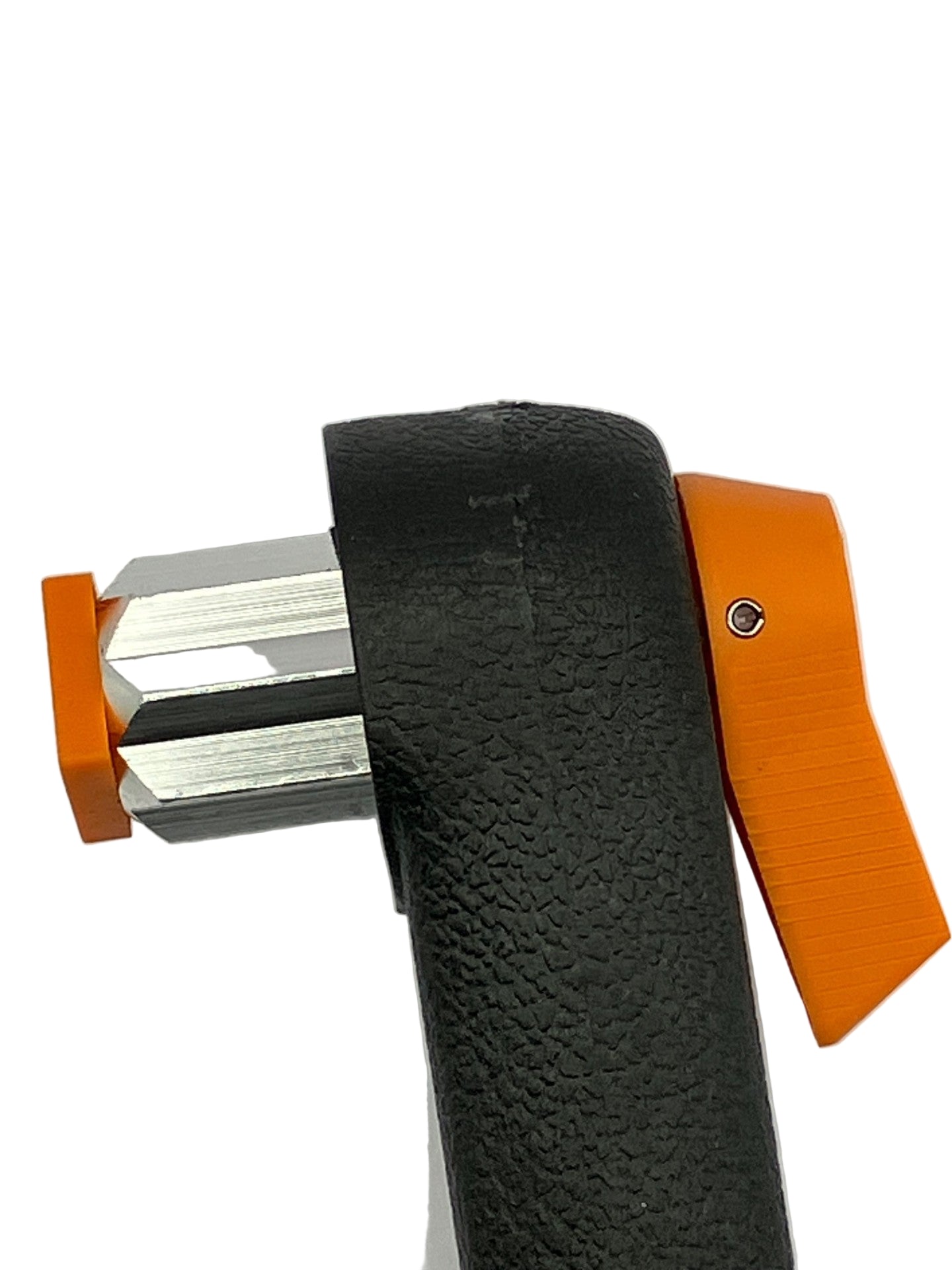 Angled view of floating locking winch handle