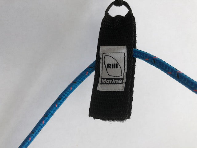 Spinnaker halyard keeper with 400mm lanyard attachment detail